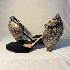 Charles Jourdan Dorsay Heels Sz 7.5